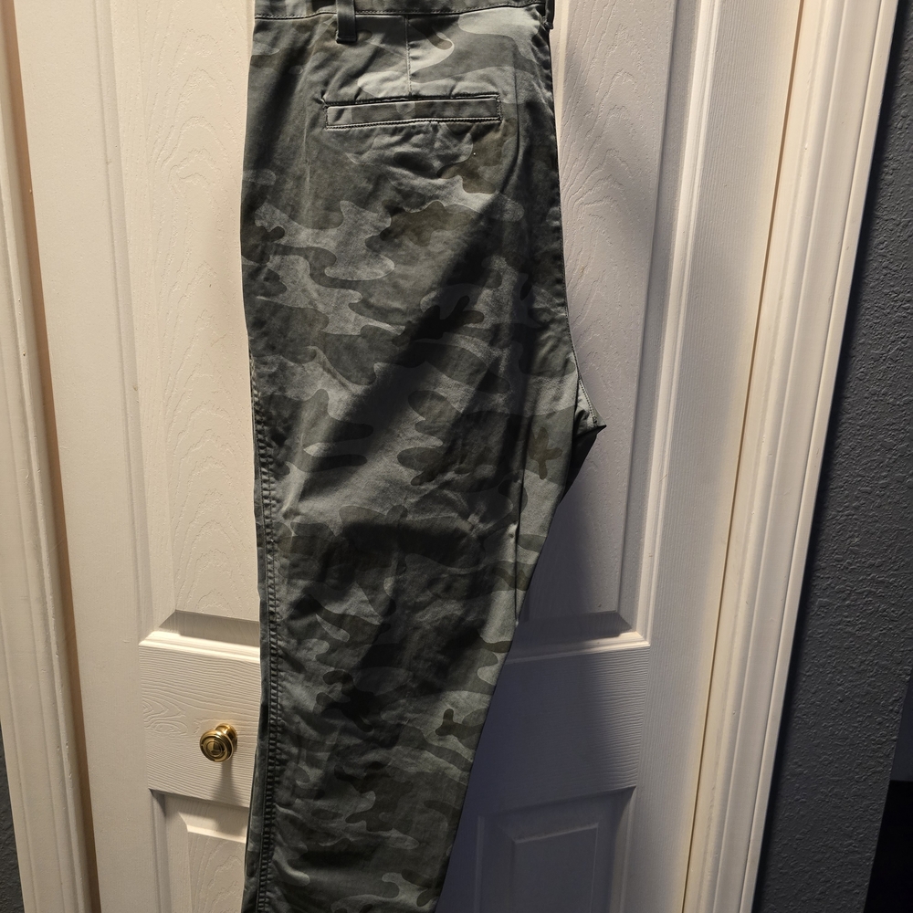 GAP Women Camouflage Chino Pants